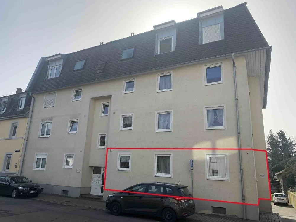 Titel Immobilienangebot - Mannheim / Neckarau - Alle - Hervorragend konzipierte 4-Zimmer Wohnung - Hochparterre - großer Balkon und Garage, gesuchte Lage