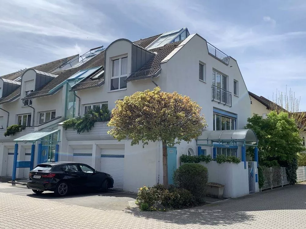 Titel Immobilienangebot - Mannheim / Neckarau - Alle - Hervorragend konzipierte 2,5-Zimmer-Maisonette-Wohnung in sehr ruhiger und gesuchter Wohnlage