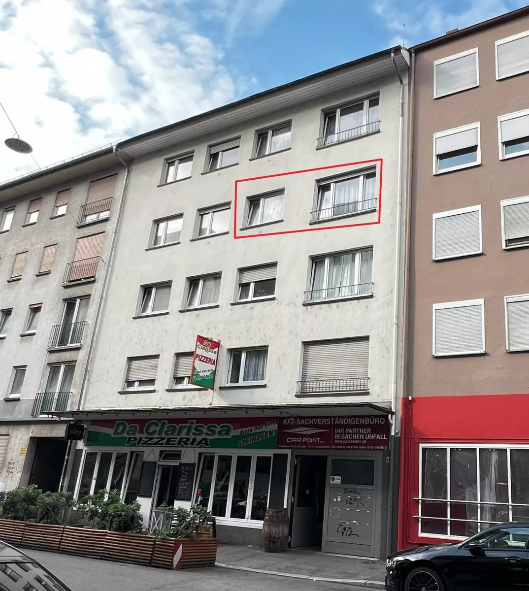 Immobilienangebot - Mannheim - Alle - Praktische 2-Zi.-Whg. mit Balkon, zentral in den Quadraten, vermietet, renovierungsbedürftig