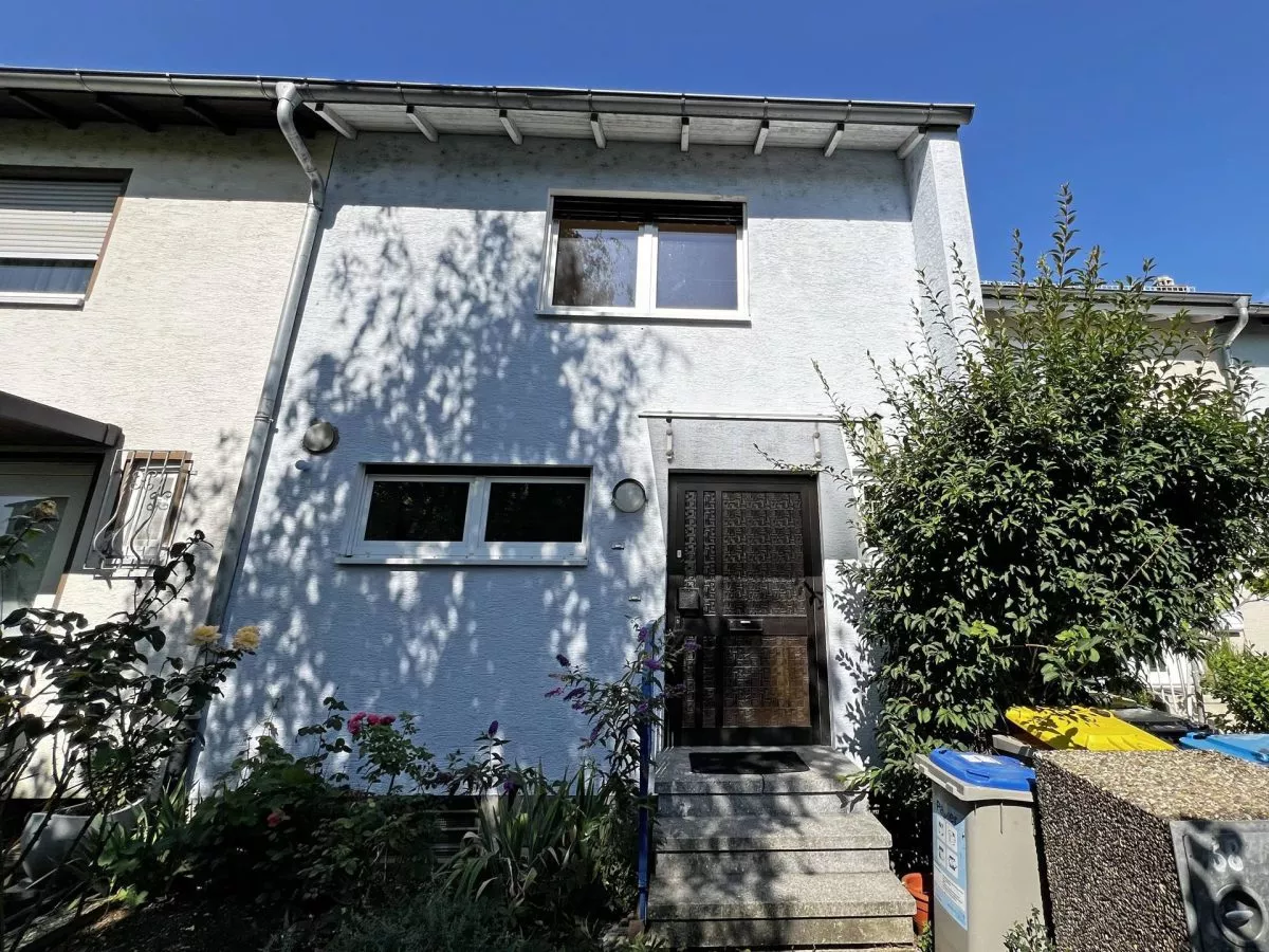 Immobilienangebot - Mannheim / Feudenheim - Alle - Charmantes Reihenhaus mit Potenzial in ruhiger und begehrter Wohnlage - guter Erhaltungszustand