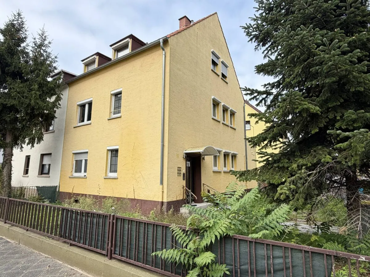 Immobilienangebot - Mannheim / Feudenheim - Alle - Einseitig angebautes 3-Fam. Haus in beliebter Wohnlage mit Potenzial - leer & renovierungsbedürftig