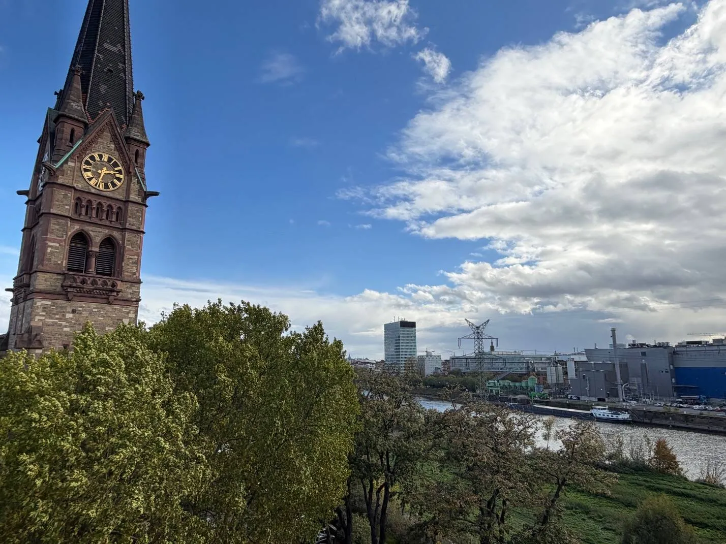 Immobilienangebot - Mannheim / Neckarstadt - Alle - Einmalige Gelegenheit: Stilvolles Mehrfamilienhaus direkt am Neckar - denkmalgeschützt