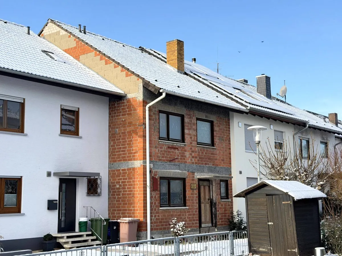 Immobilienangebot - Edingen-Neckarhausen - Grundstücke - Hervorragend konzipiertes RMH mit Stellplatz und Garage - Rohbauzustand
