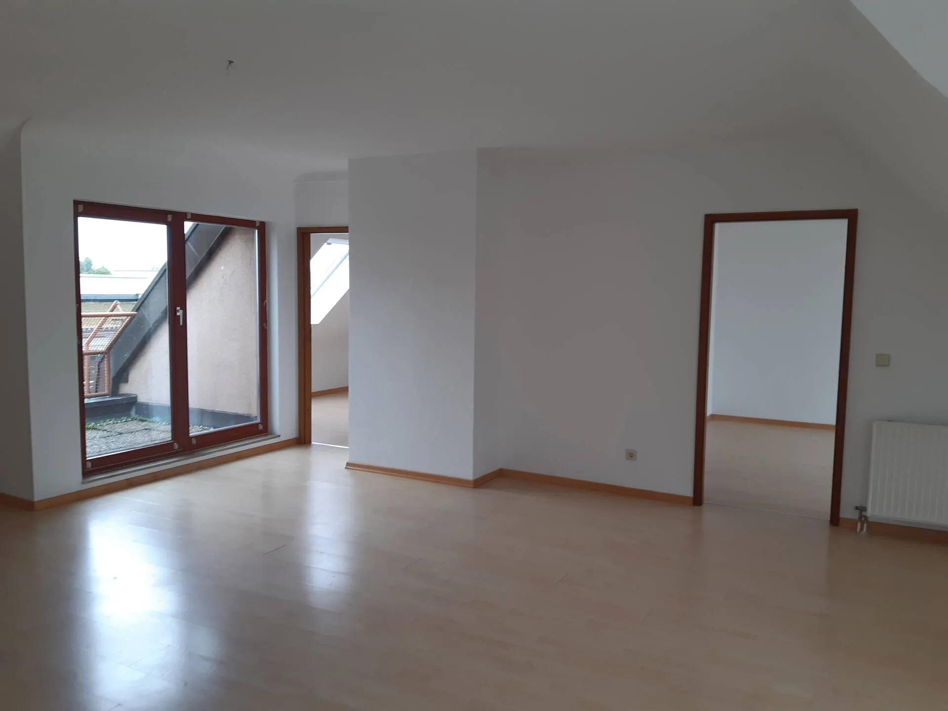 Immobilienangebot - Mannheim - Alle - Außergewöhnliche 3-Zimmer-Dachgeschoss-
Wohnung mit einmaligem Wohnwert, nähe Schloss