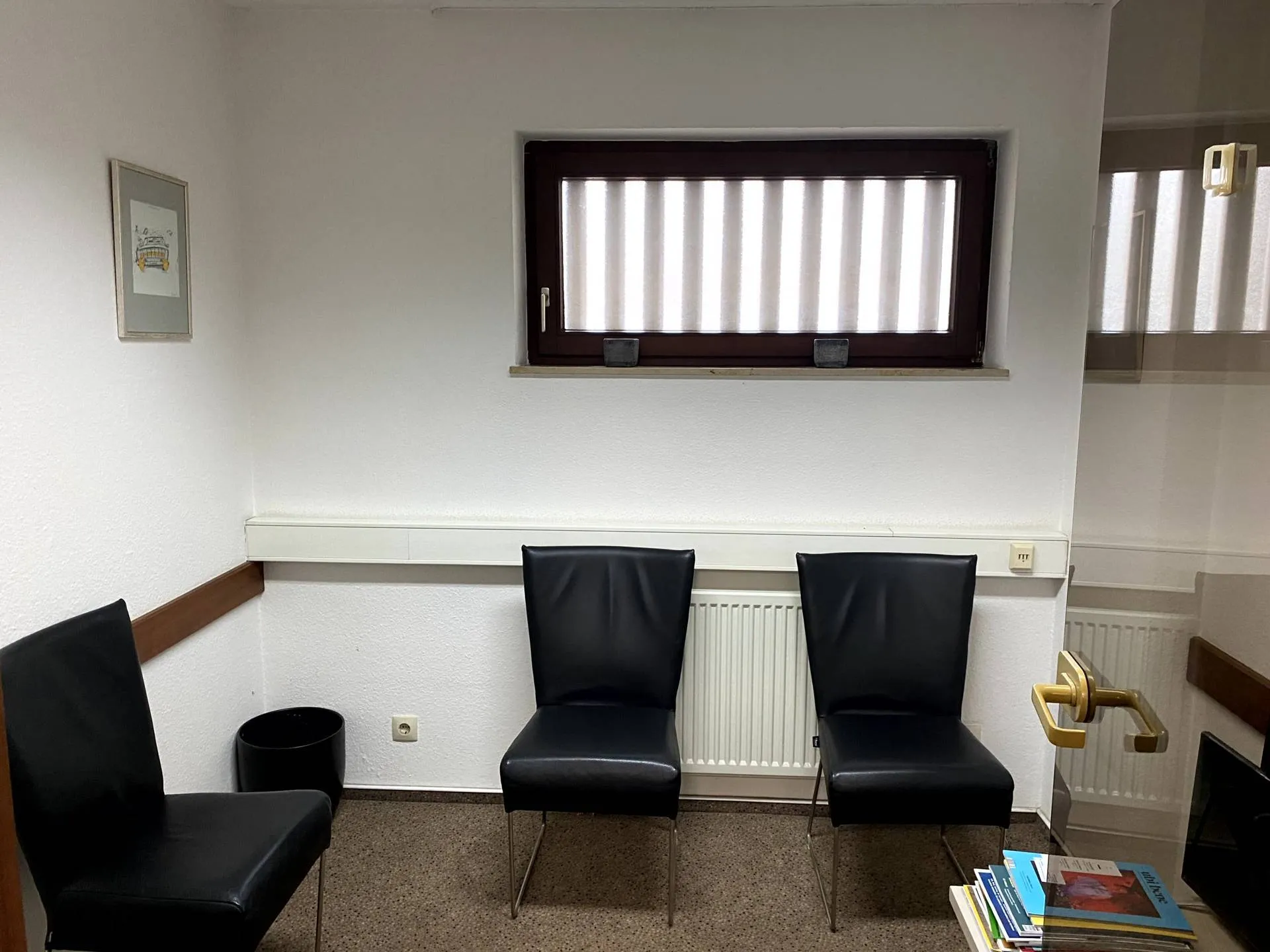 Immobilienangebot - Mannheim / Oststadt - Alle - Moderne Büro-/Praxisräume vielseitig nutzbar mit 5 Tiefgaragenplätzen direkt an der Christuskirche