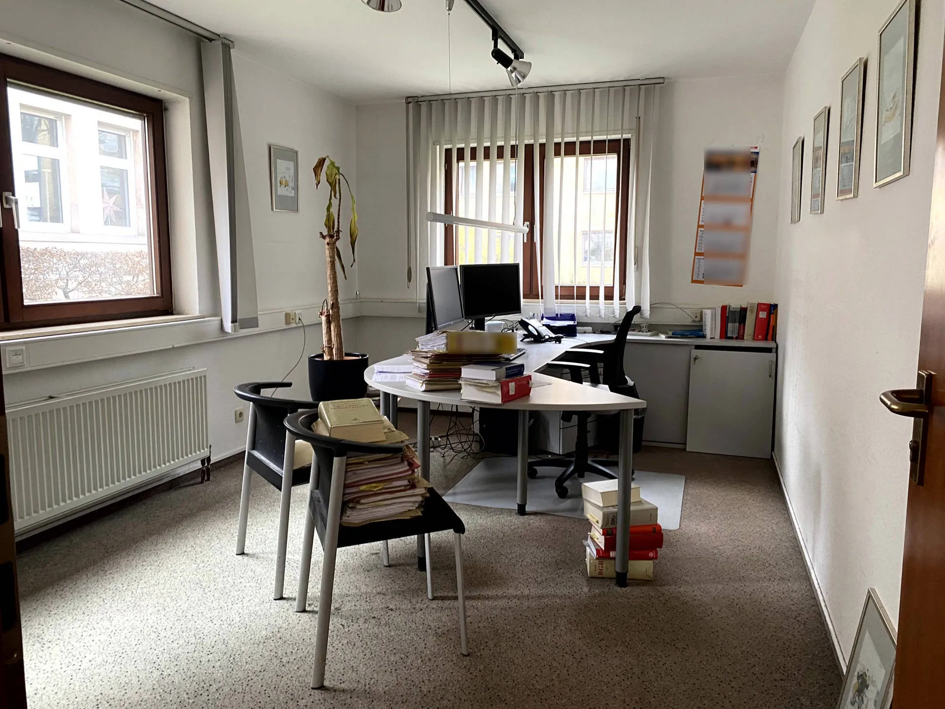 Immobilienangebot - Mannheim / Oststadt - Alle - Moderne Büro-/Praxisräume vielseitig nutzbar mit 5 Tiefgaragenplätzen direkt an der Christuskirche
