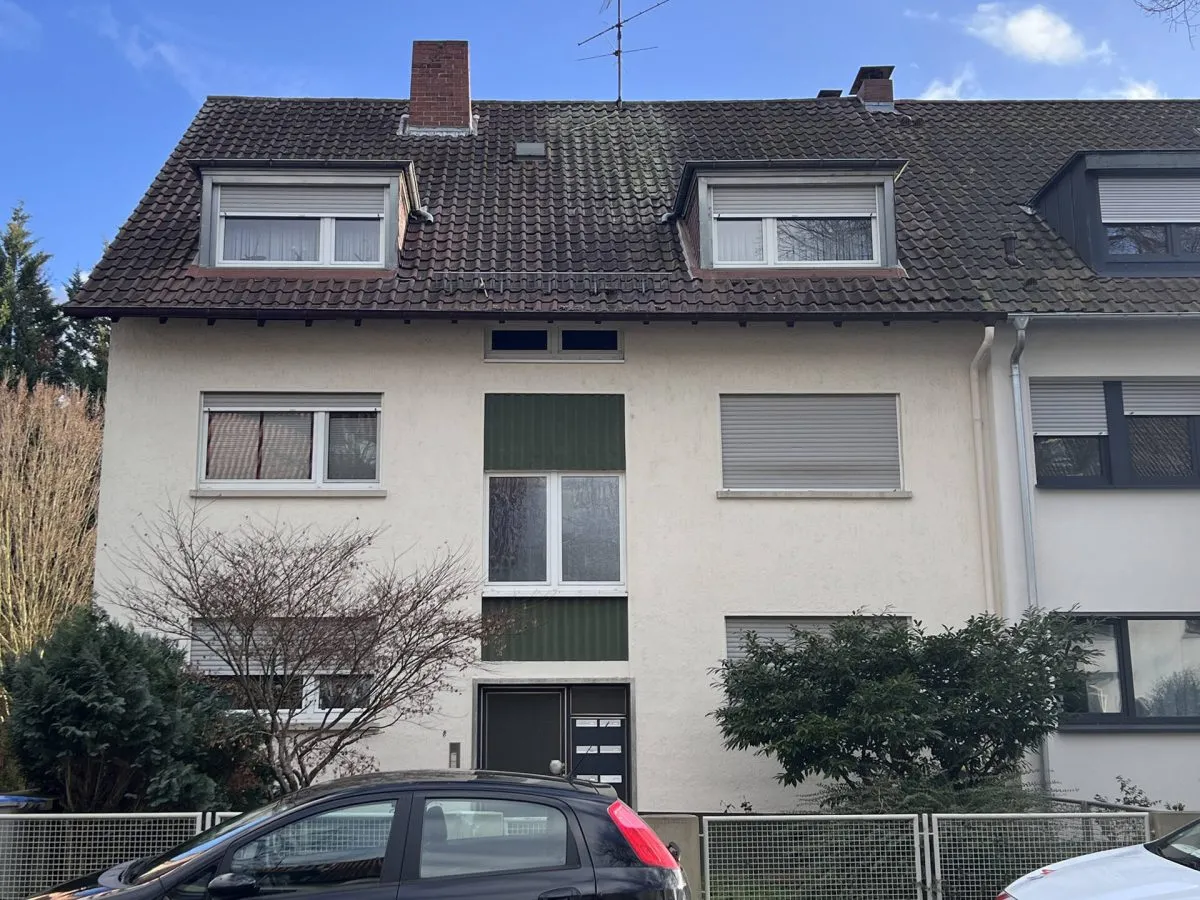 Immobilienangebot - Mannheim / Almenhof - Alle - Helle 1,5-Zimmer-Dachgeschosswohnung in ruhiger und gefragter Wohnlage!