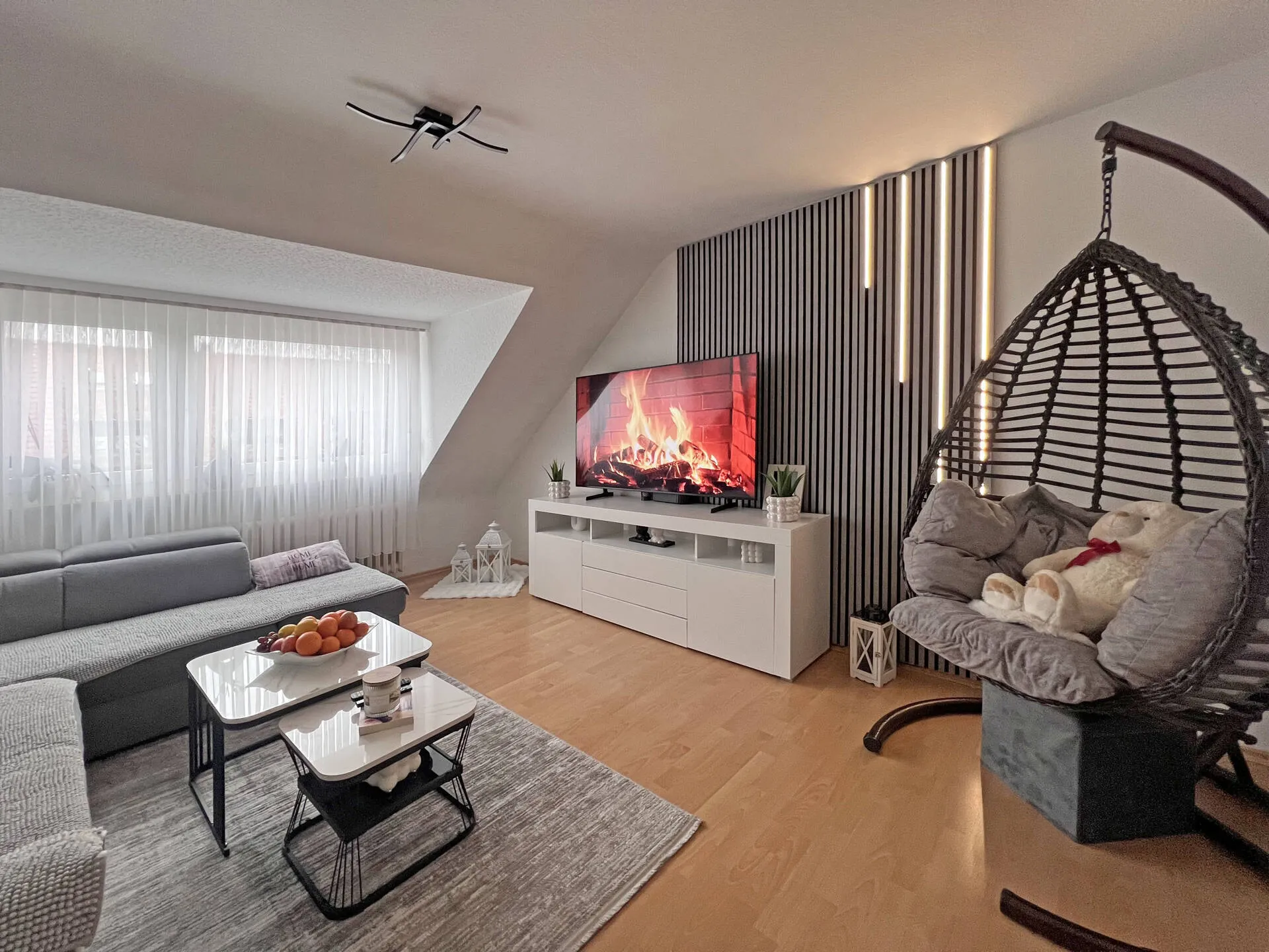 Immobilienangebot - Mannheim / Almenhof - Alle - Funktionale 2-Zimmer-Dachgeschosswohnung mit Balkon in seltener und gefragter Lage Mannheims!
