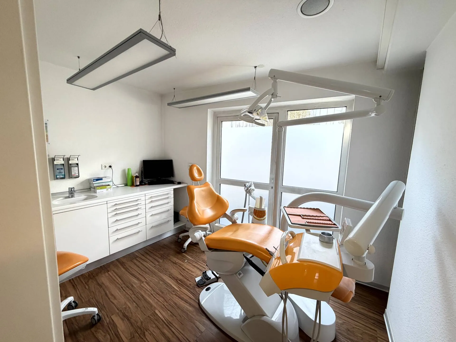 Immobilienangebot - Mannheim / Käfertal - Alle - Moderne Geschäftsräume in zentraler Stadtteillage - PROVISIONSFREI