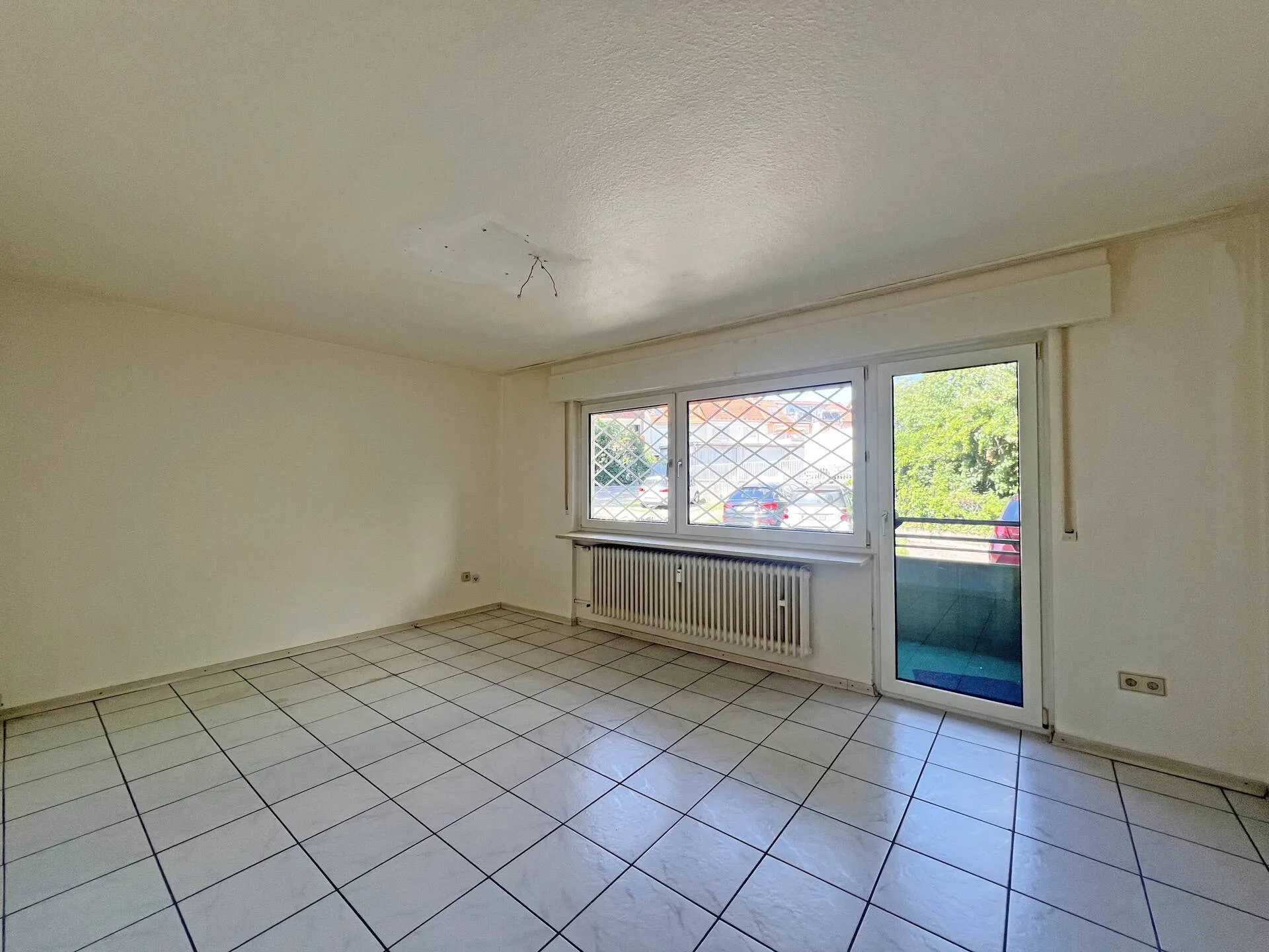 Immobilienangebot - Mannheim / Feudenheim - Alle - Ruhige 2-Zimmer-Wohnung mit Balkon und Stellplatz!