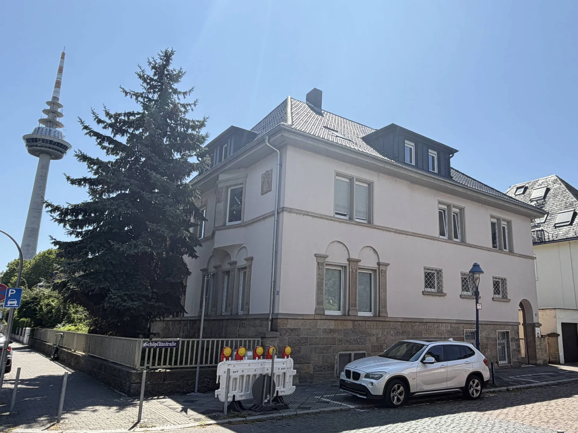 Titel Immobilienangebot - Mannheim / Oststadt - Alle - Rarität: Großzügige, hochwertig ausgestattete 4-Zimmer-Wohnung in einer der besten Lagen Mannheims