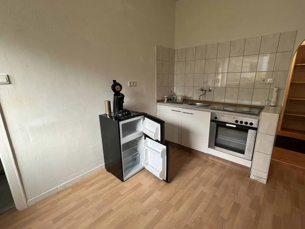 Immobilienangebot - Mannheim - Alle - Helle, teilmöblierte 1-Zimmer-Wohnung in ruhiger
und gesuchter Lage mit Blick ins Grüne
