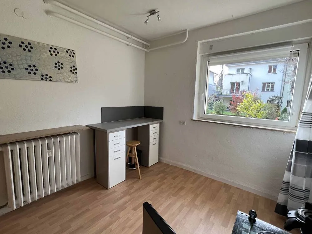 Immobilienangebot - Mannheim - Alle - Helle, teilmöblierte 1-Zimmer-Wohnung in ruhiger
und gesuchter Lage mit Blick ins Grüne